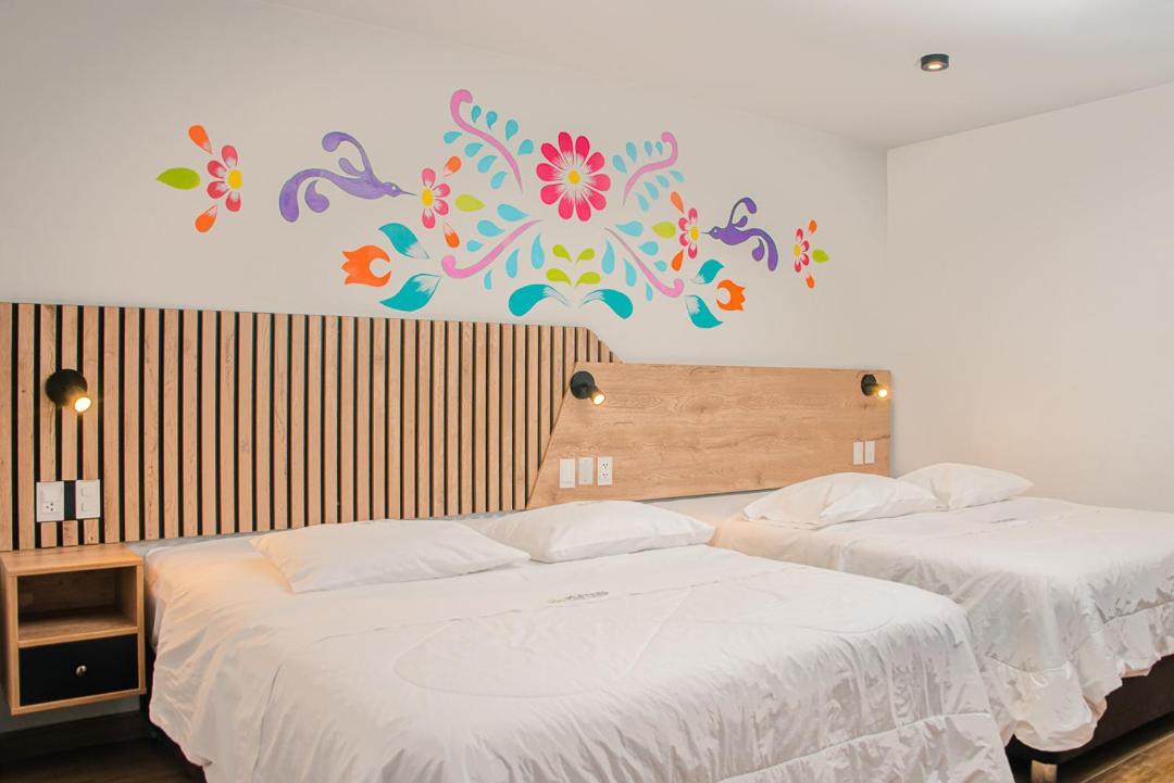 Hotel Platero 2*